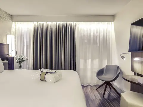 Mercure Paris Arc de Triomphe Etoile