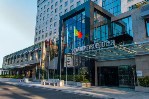 SANA Metropolitan Hotel, Front of property