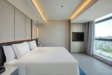 Crowne Plaza Xi'an Weiyang by IHG