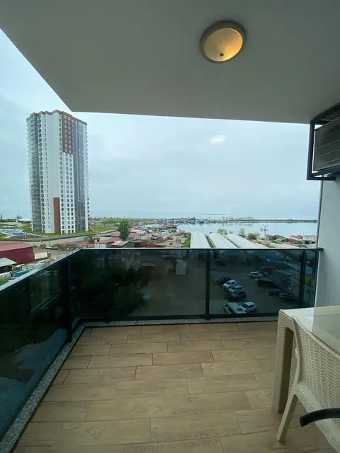 Rena Grand Residence & Suite