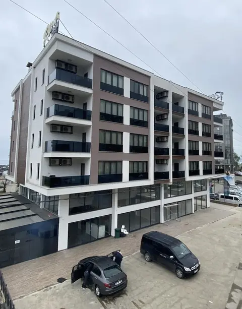 Rena Grand Residence & Suite