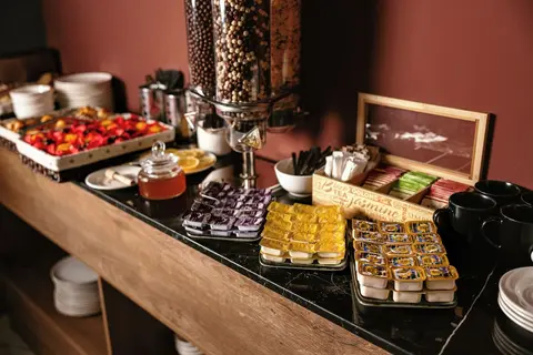 Hotel Splendid Tbilisi, Breakfast buffet