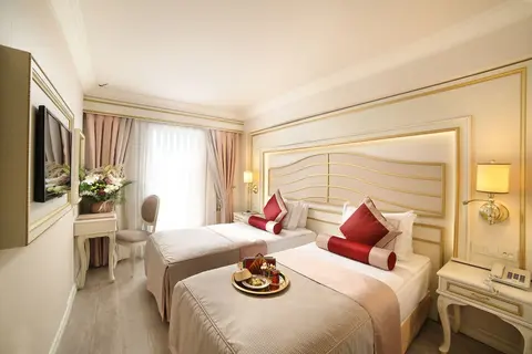 Halifaks Hotel, Room