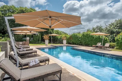 Nut Grove Boutique Hotel