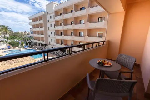 Invisa Hotel La Cala