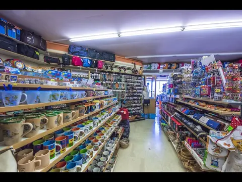 Potamaki Beach Hotel, Gift shop