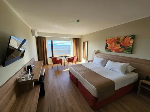 Xelena Hotel & Suites