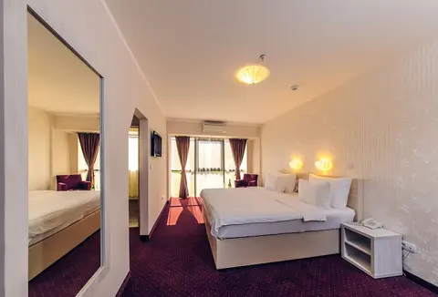 Hotel Philia