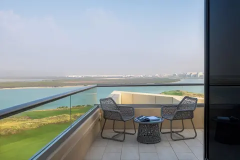 Yas Plaza Mangroves