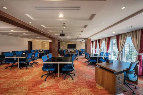 Blue Inn, Meeting facility