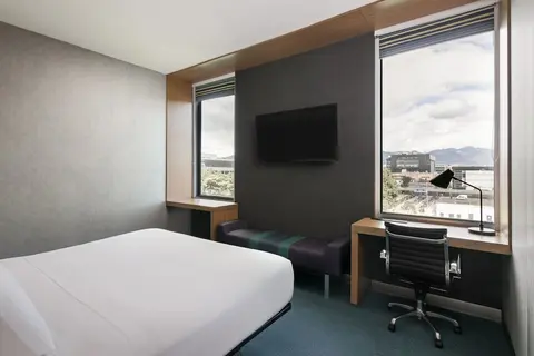 Aloft Bogota Airport Hotel
