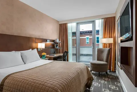 Wyndham Garden Chinatown