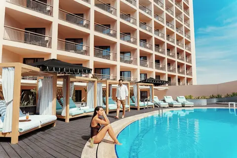 Sofitel Cairo Downtown Nile, Pool