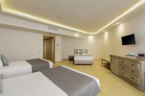 SUNRISE Alma Bay Resort