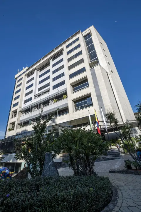 Diez Hotel Categoría Colombia