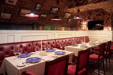 Trezzini Palace Hotel