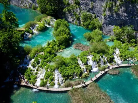 Au Cœur des Pays Slaves
