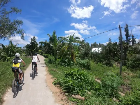 Radtour entlang des Mekong-Deltas