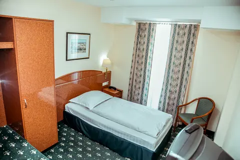 Shodlik Palace Hotel