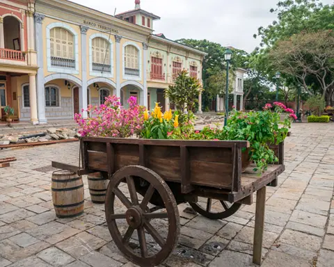 Guayaquil Tour 3D 2N