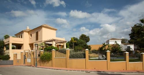 Villas AV Las Lomas de Marbella