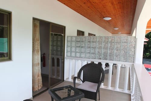 Tourterelle Holiday Home, 