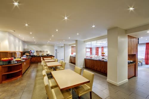 Residence Inn by Marriott Montreal - Westmount, 