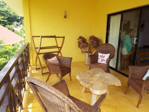 Les Lauriers Eco Hotel & Restaurant, 