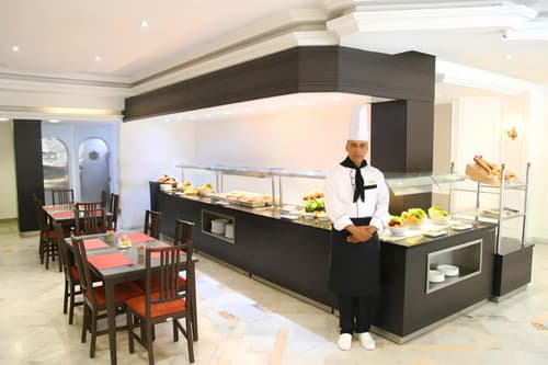 El Oumara Hotel