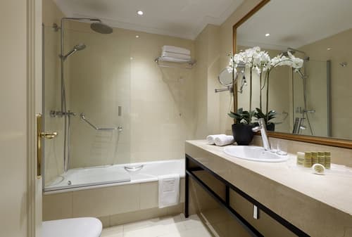 Eurostars Casa De La Lirica, 