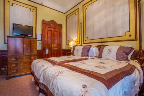 London Elizabeth Hotel, 