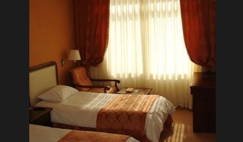 Kowsar Hotel Tehran