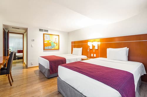 Eurostars Zona Rosa Suites, 