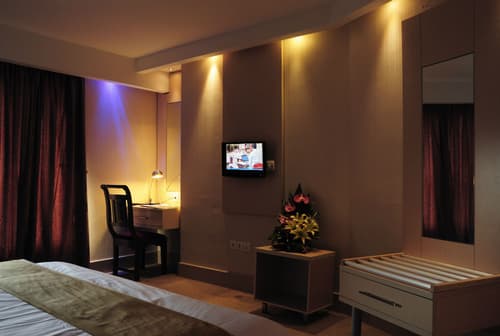 Safir Isfahan Hotel, 