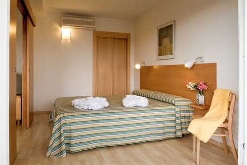 Ancora Salou Apartamentos