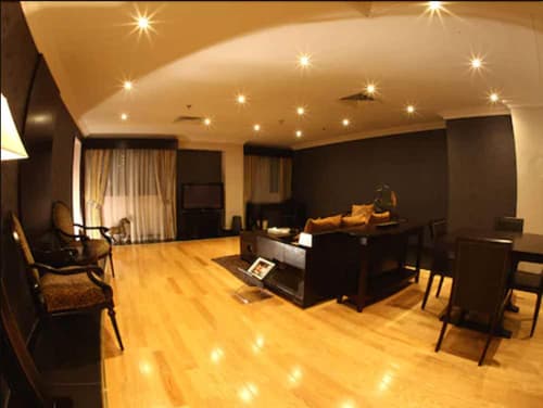 Abjad Grand Hotel