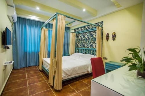 Zhangjiajie Cat Theme Inn