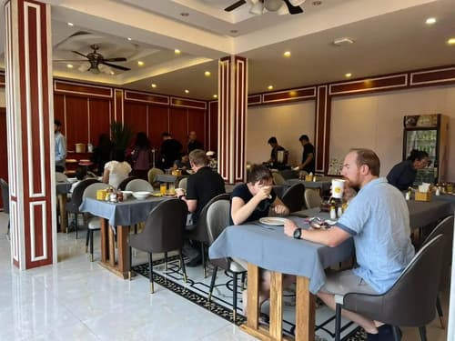 Confetti Garden Resort, 