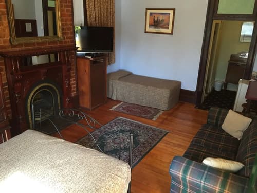 Criterion Hotel Rockhampton, 