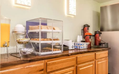Econo Lodge Inn & Suites Williams - Grand Canyon Area