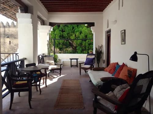 Subira House