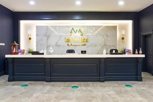 Macara Lake Park Hotel
