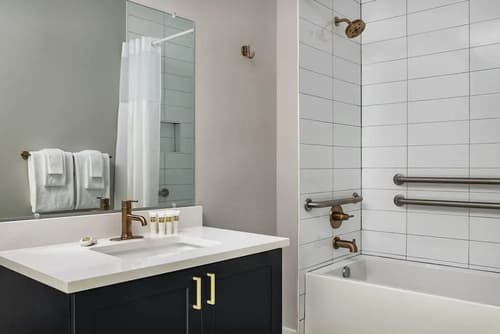 Sonder — Frankford Flats