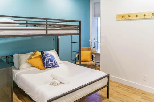 Auberge Saintlo Montréal  - Hostel