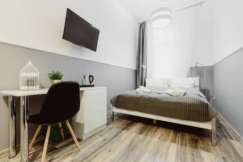 Leo Apartments Main Square