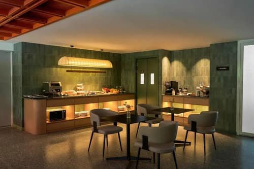 Express By M Village Nguyen Du