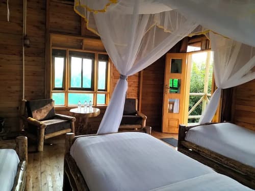 Engiri Game Lodge and Campsite, 