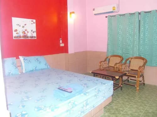 Rueangsri  Siri Guesthouse