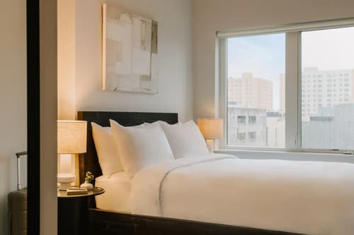 Sosuite at The Ovation, 