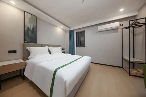 GreenTree Inn Shanghai Caoan Road Textile Express Hotel, 